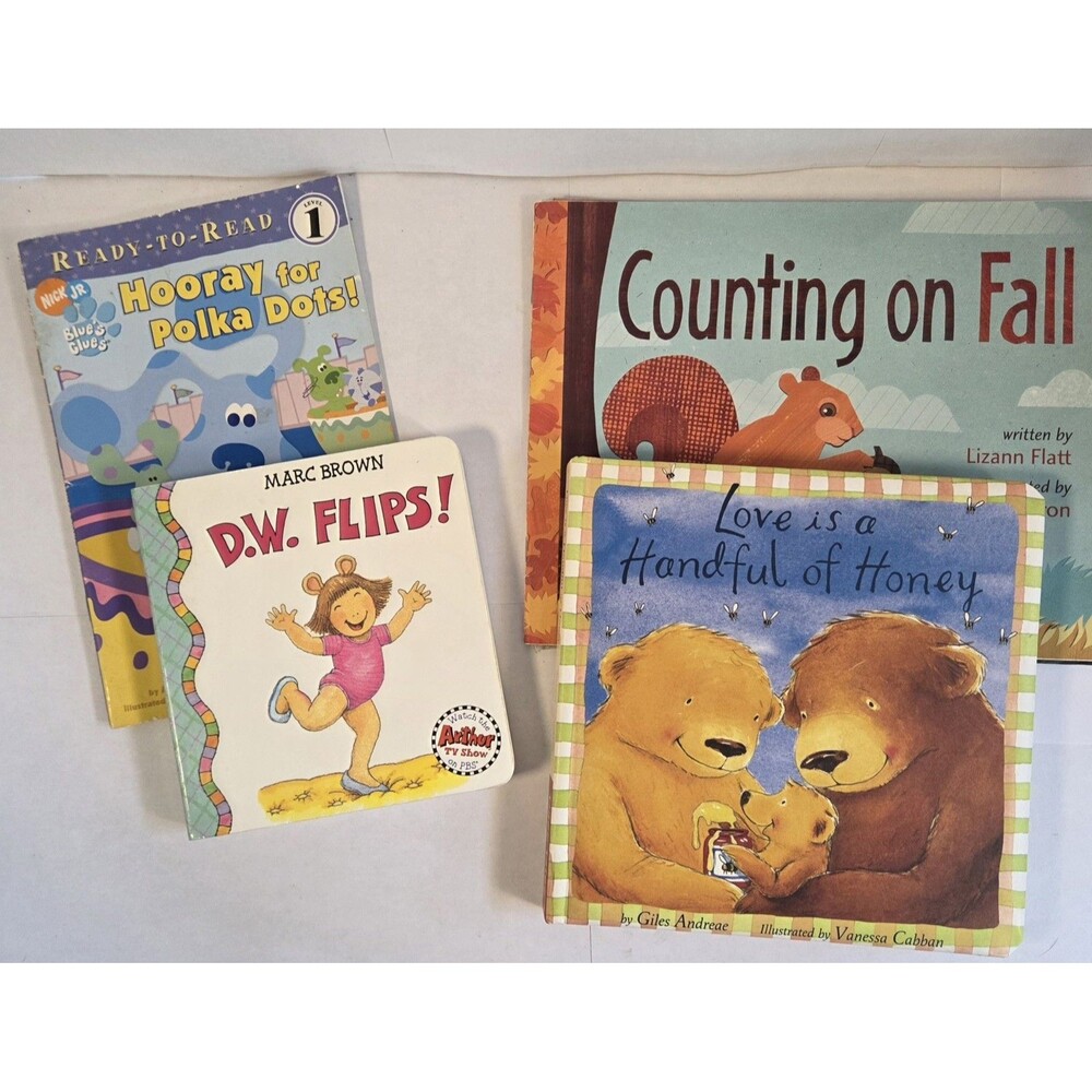 Children’s Board Book Lot Scholastic Nick‎ Jr Arthur Love Is a Handful Honey